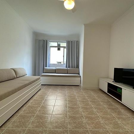Ap 1! Super Aconchegante, Apenas 250 Metros Da Praia Da Enseada! Guaruja Ngoại thất bức ảnh